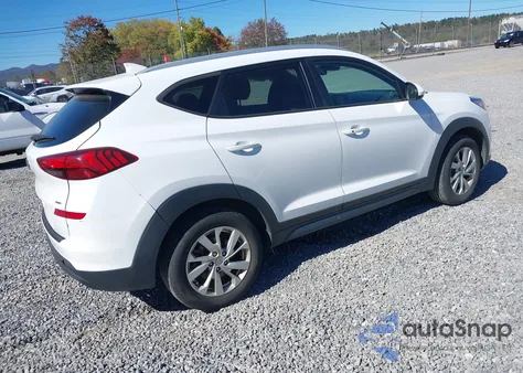 2021 Hyundai Tucson Value z USA, uszkodzony, nr VIN KM8J3CA49MU289260
